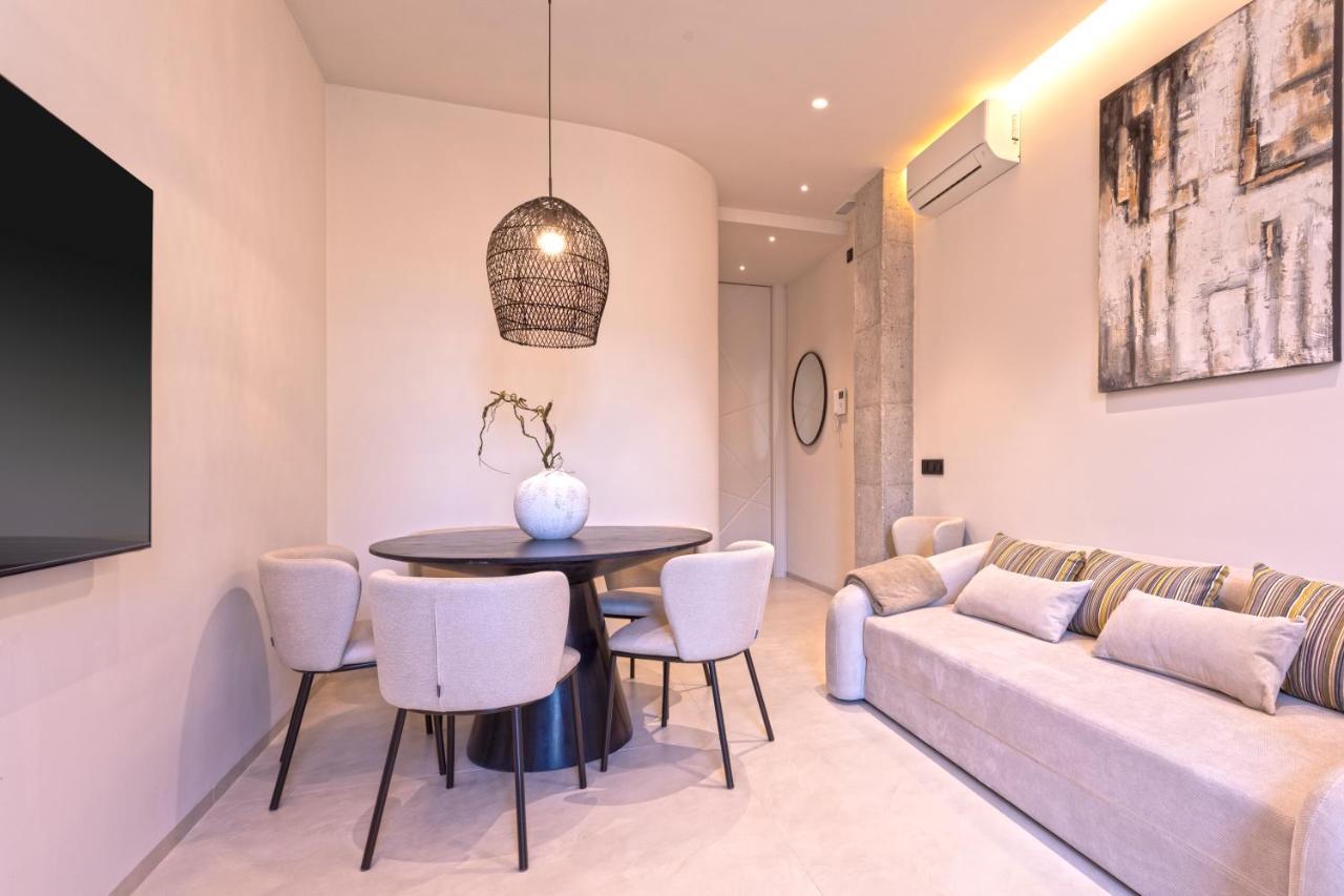 Magnificent Renovated 2Bd 2Bth Duplex With Backyard - City Centre Malaga Exterior photo